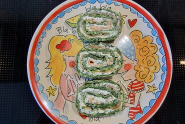 Lachs im Zucchinimantel mit Minz-Tzatziki