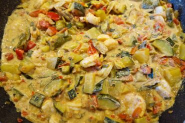 Hähnchenschenkel Teriyaki Art