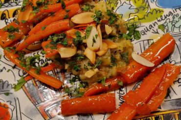 Green Hot Chili Sauce