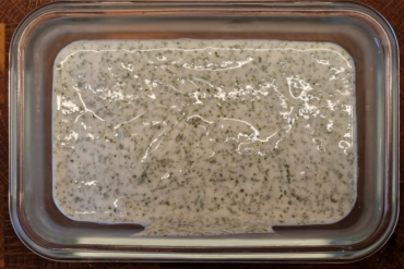 Gefüllte Paprika nach indischer Art mit Raita