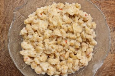 Ful medames: Favabohnen, Zwiebeln und Tomaten